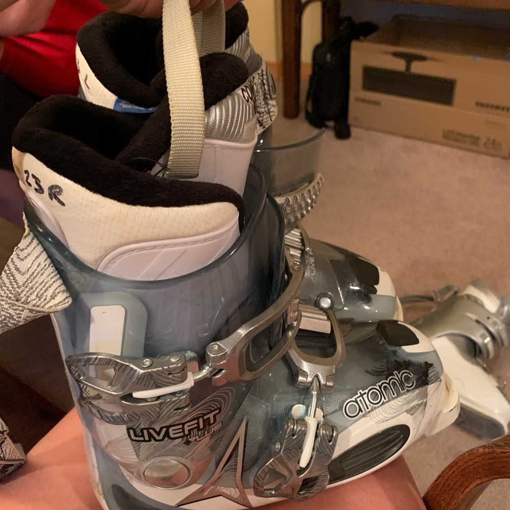 Ski boots - Picture 2 of 4